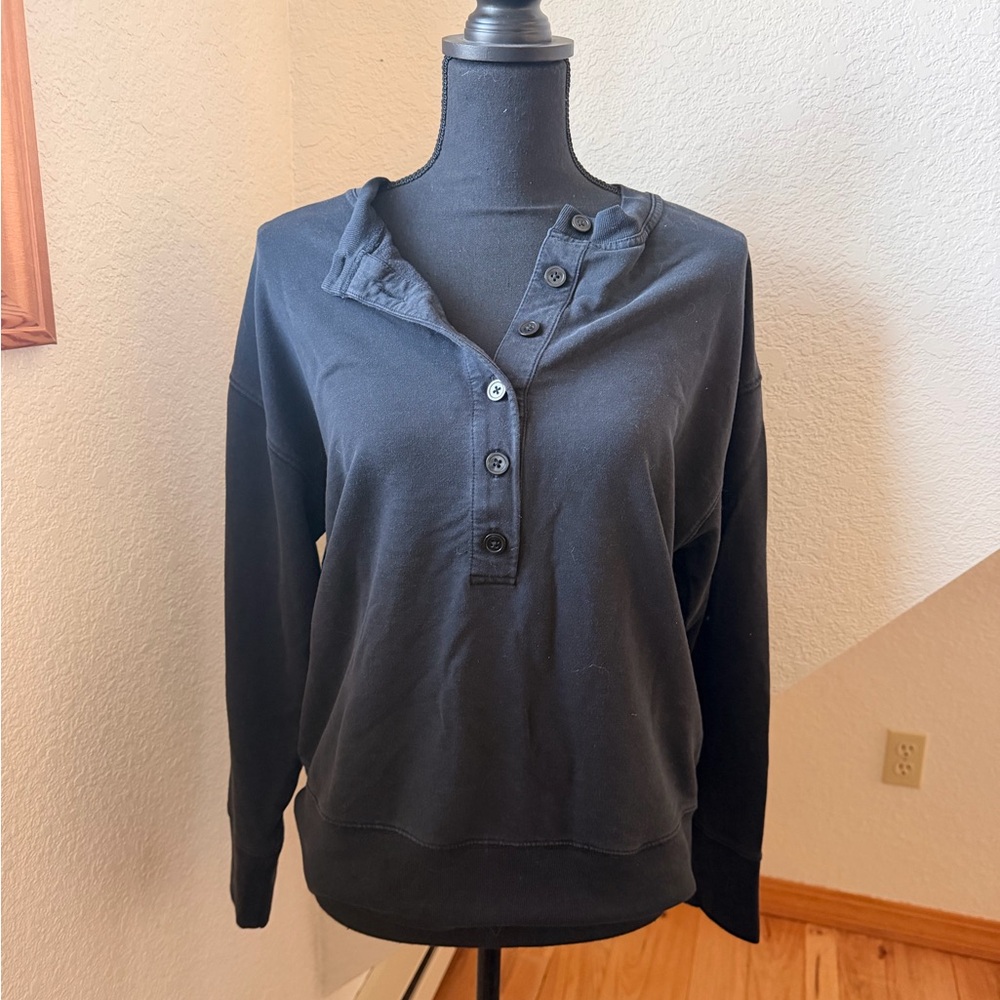 Athleta Black Henley Pullover Button Front Athleisure Women’s S